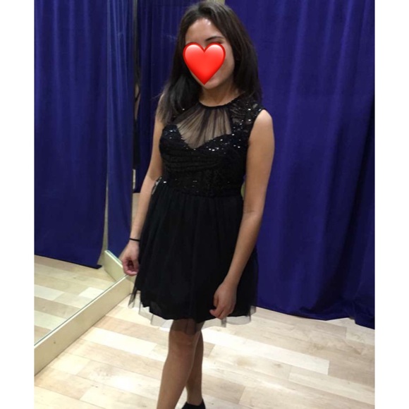 Sparkly Homecoming/ formal dress - Picture 8 of 8